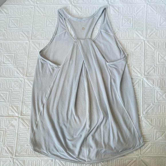 Lululemon Essential Tank Top In Gray - Picture 5 of 7